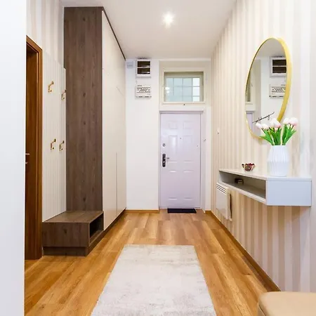 Luxe Haven On Lonyay By Nw Budapest