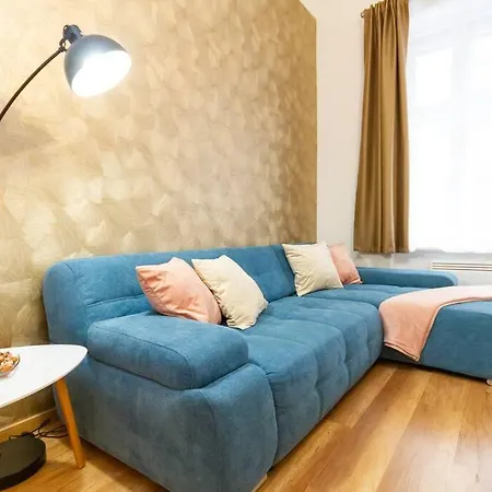 Apartamento Luxe Haven On Lonyay By Newave